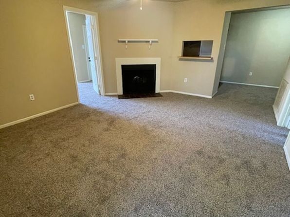 843 Hammond Manor Dr #843D