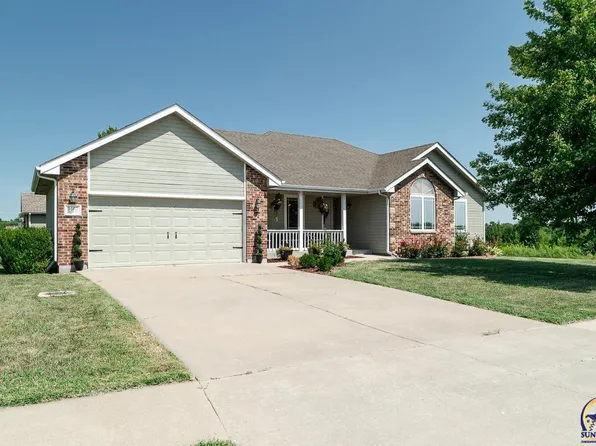 3402 SW 42nd St, Topeka, KS 66610