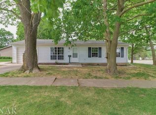 701 W Walnut St, Lexington, IL 61753