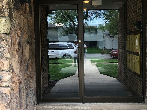 4th image of 9535 Mayfield Ave APT 206