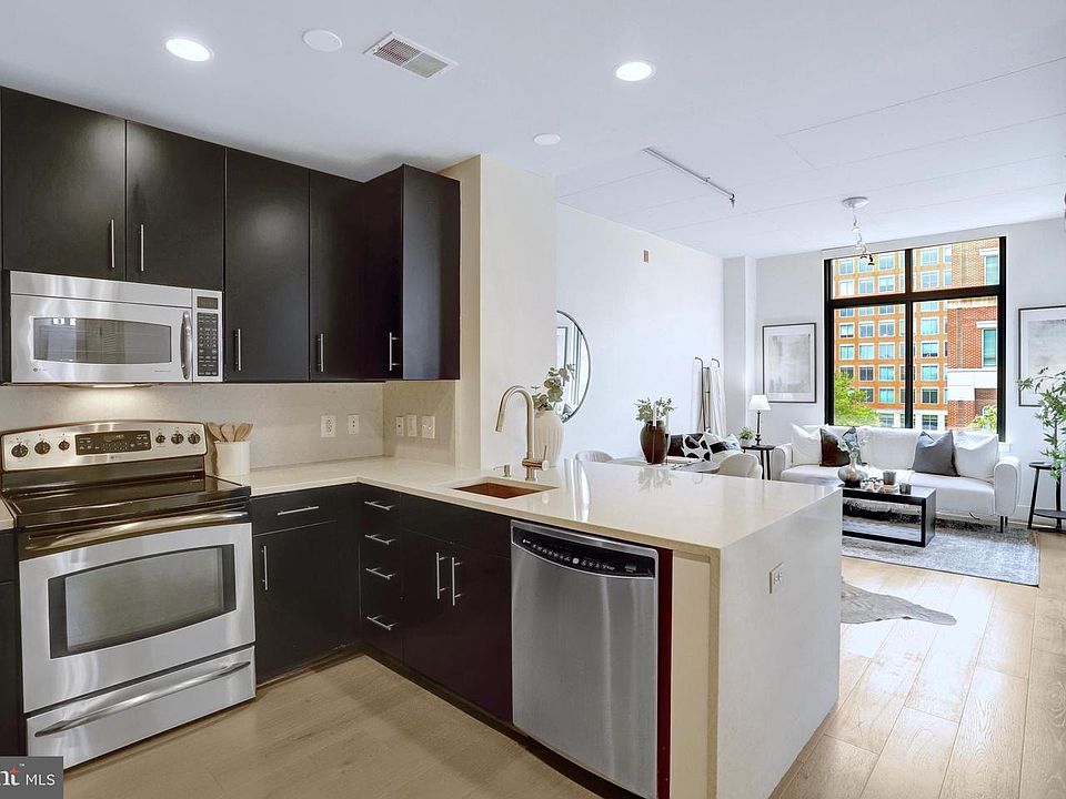 1st image of 520 John Carlyle St Unit 320