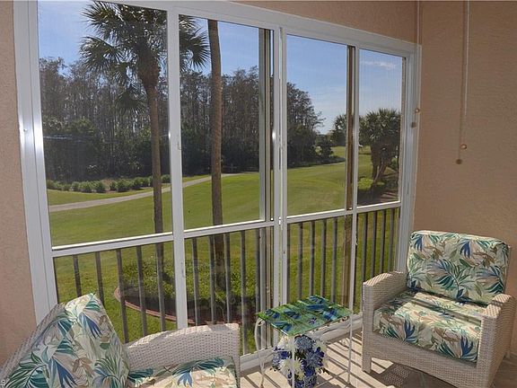 3rd image of 10461 Washingtonia Palm Way APT 3421
