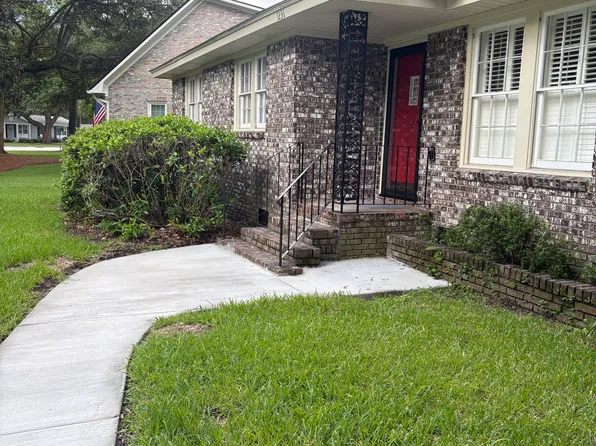 1236 Old Wanus Dr, Mount Pleasant, SC 29464