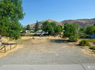 1110 Riverside Ave, Twisp, WA 98856