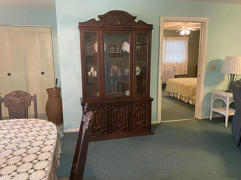 127 S Hull Ave — Photo 32