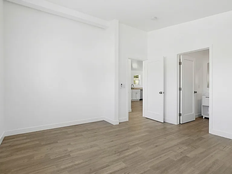 1017 Riverine Ave #200 — Photo 15