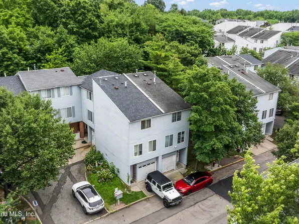 603 Ilyssa Way, Staten Island, NY 10312