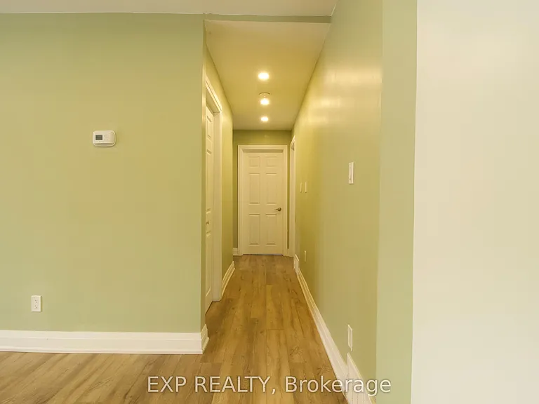 1243 Langmuir Ave #MAIN FLOOR — Photo 8