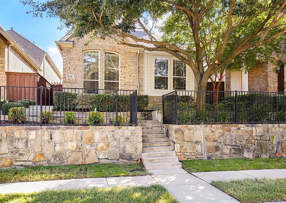1st image of 232 Carrington Ln