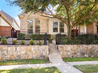 232 Carrington Ln, Lewisville, TX 75067