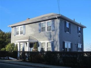 239 E Main St, Gloucester, MA 01930