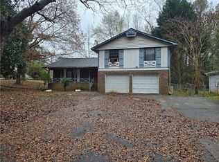 4541 Mercer Rd, Stone Mountain, GA 30083