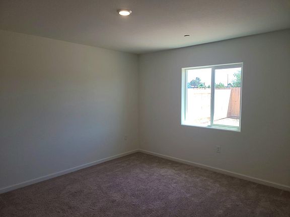 4th image of 4506 Sierra Street