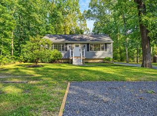 1046 Cedar Ave, Williamstown, NJ 08094