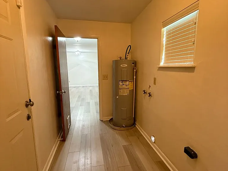 15615 NW 138th Dr — Photo 37