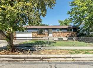817 N Dorothea Way, Salt Lake City, UT 84116