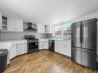 337 S Main St, Centerville, MA 02632