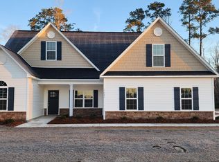 3003 Yellowfin Dr, New Bern, NC 28562