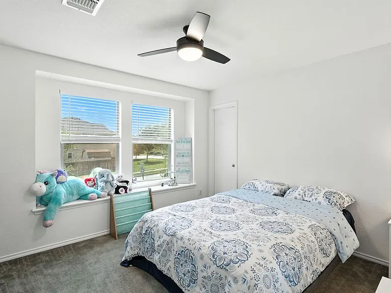 208 Gatewood Clf — Photo 26