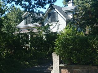 233 Walnut St, Brookline, MA 02445