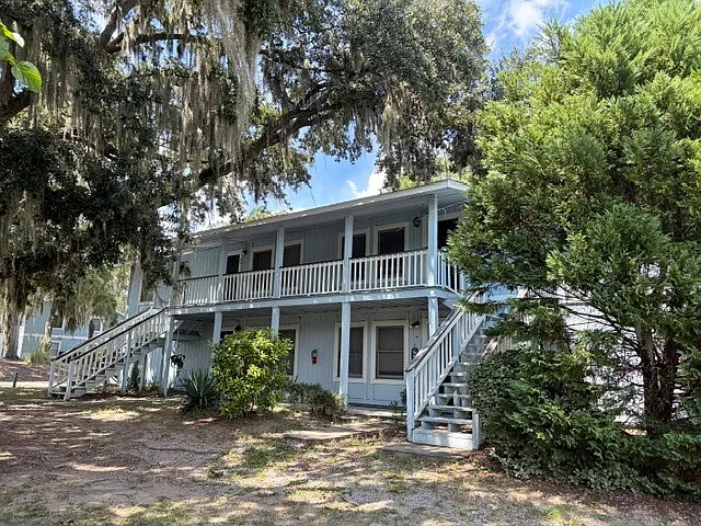 25 Sams Point Rd #4B