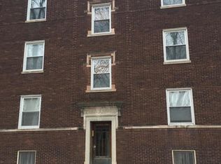4257 N Lockwood Ave #3N, Chicago, IL 60641