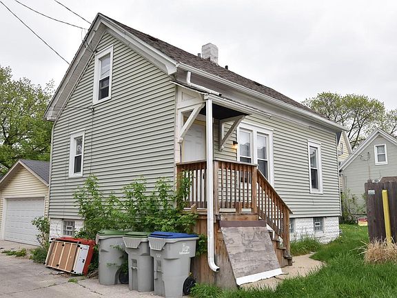 5th image of 2753 N Pierce STREET