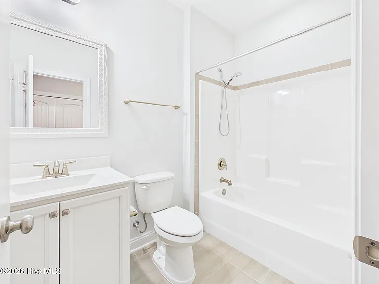 316 Pine Laurel Dr — Photo 26