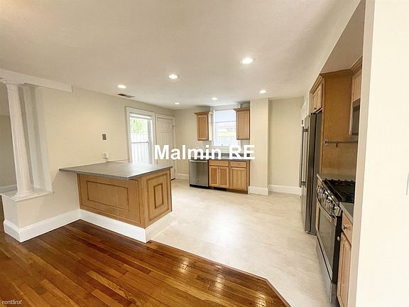 4 Dean Way #1 Boston (South Boston) Shared Unit Photo 1