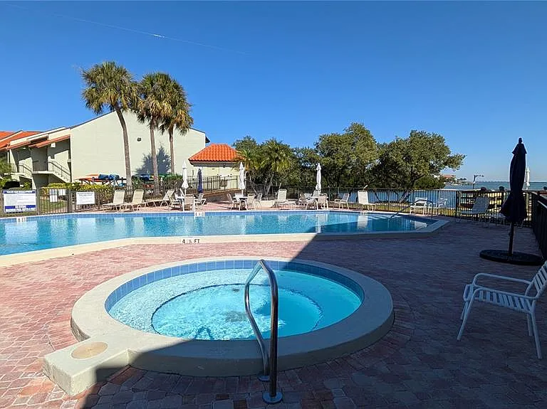 1515 Pinellas Bayway S #46 — Photo 39