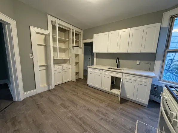 6 Rutgers Avenue image 1 of 7