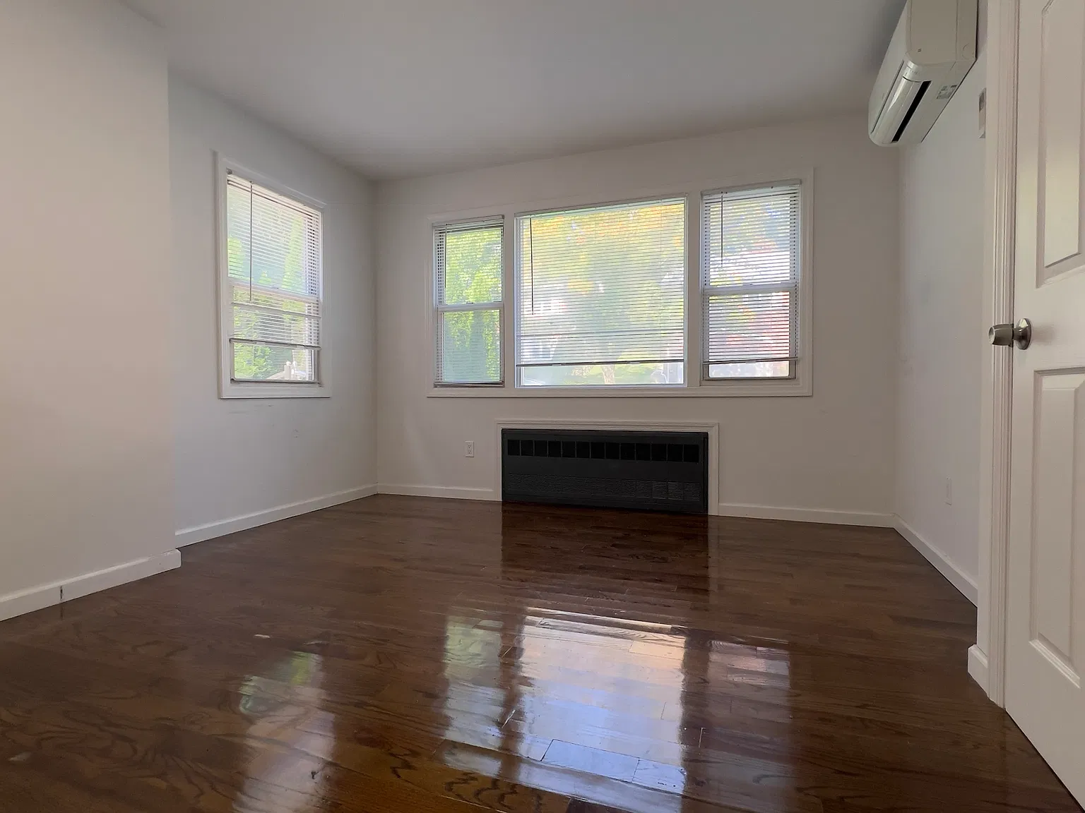1 bed, 750 sqft, $1,800 — Photo 4