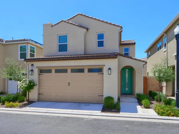 1108 Encore Way W, Madera, CA 93636