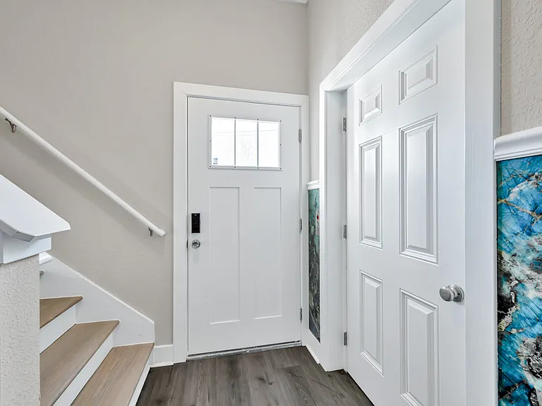 514 22nd St #300 — Photo 38