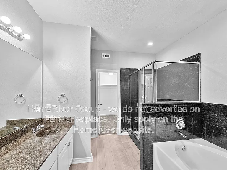 124 Clear Creek Dr — Photo 8