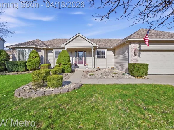 9588 Dalton Dr, Van Buren Township, MI 48111
