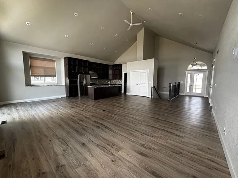 5505 Opal Dr — Photo 8