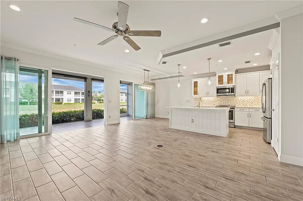 2 bed, 2.0 bath, 1467 sqft, $3,000 — Photo 1
