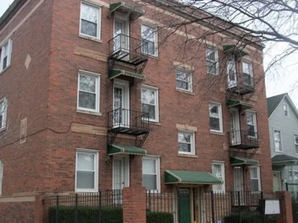 2155 N Kenneth Ave #2S, Chicago, IL 60639