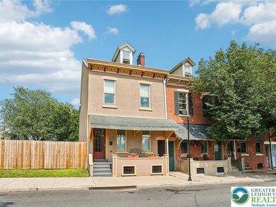 337-339 N 10th St, Allentown, PA, 18102
