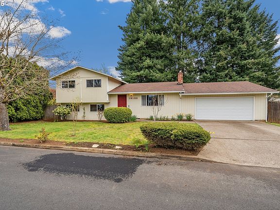 2nd image of 19132 Bedford Dr