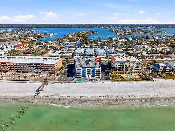 4th image of 16308 Gulf Blvd APT 303