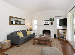 2004 Pomona Ave, Costa Mesa, CA 92627