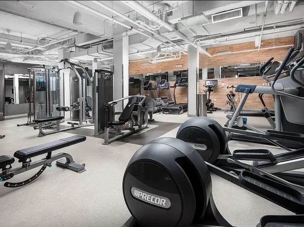 123 Parkside Avenue image 18 of 25