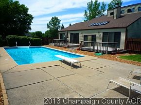 1st image of 10 Wood Dr