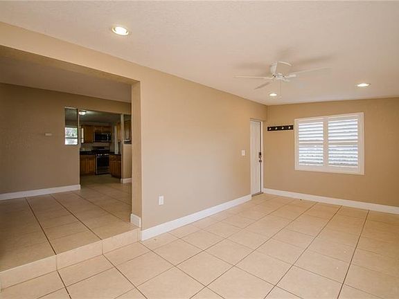 5th image of 1686 Saint Mary Dr