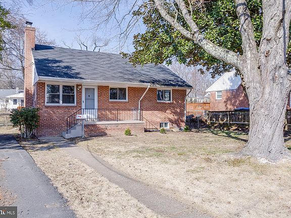 2nd image of 7032 Lee Park Ct