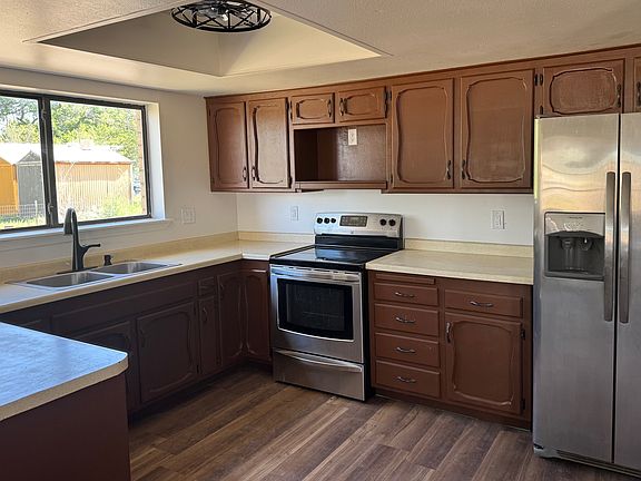 4th image of 25 Kendrick Rd
