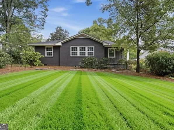272 Cascade Dr NW, Marietta, GA 30064