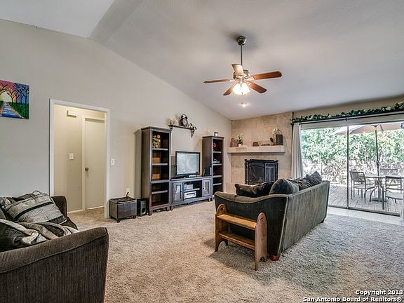 3rd image of 13410 El Mirador St